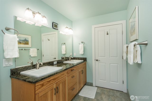 141 Pheasant Run Drive, Sequim, WA 98382