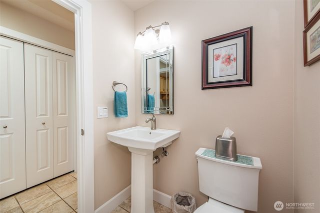 141 Pheasant Run Drive, Sequim, WA 98382
