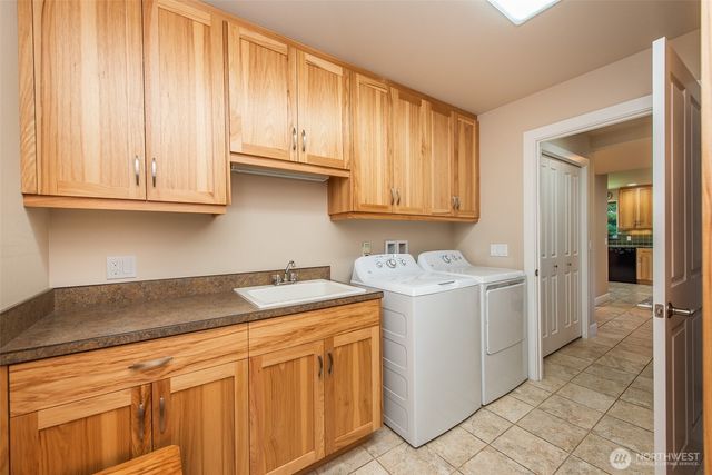 141 Pheasant Run Drive, Sequim, WA 98382