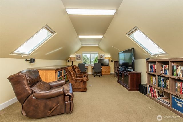 141 Pheasant Run Drive, Sequim, WA 98382