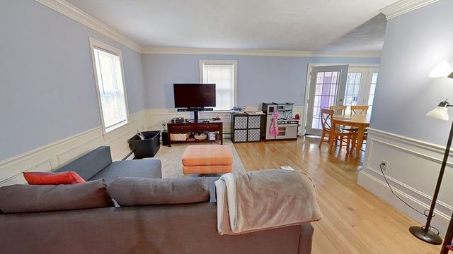 32 Acton Rd, Westford, MA 01886