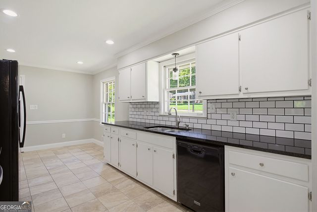 3053 E Ramble Lane, Decatur, GA 30033