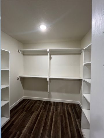 8237 Telegraph Road, Quinlan, TX 75474