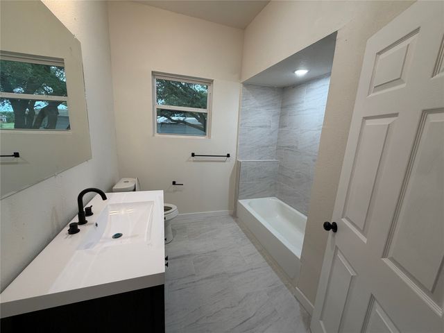 8237 Telegraph Road, Quinlan, TX 75474