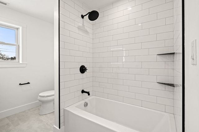 37 Neillian Way 37, Bedford, MA 01730