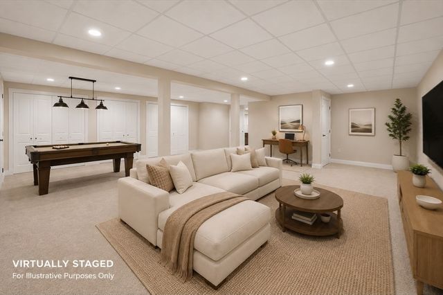 37 Neillian Way 37, Bedford, MA 01730