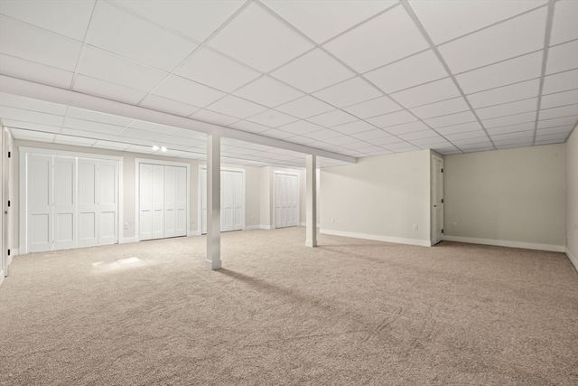 37 Neillian Way 37, Bedford, MA 01730