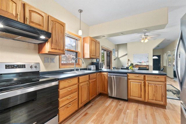 301 E HARRISON STREET, Appleton, WI 54915