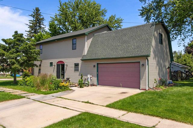 301 E HARRISON STREET, Appleton, WI 54915