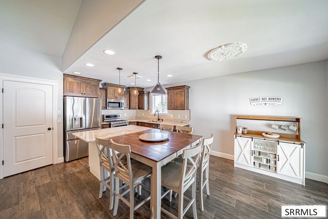 6060 Malory Drive, Idaho Falls, ID 83402