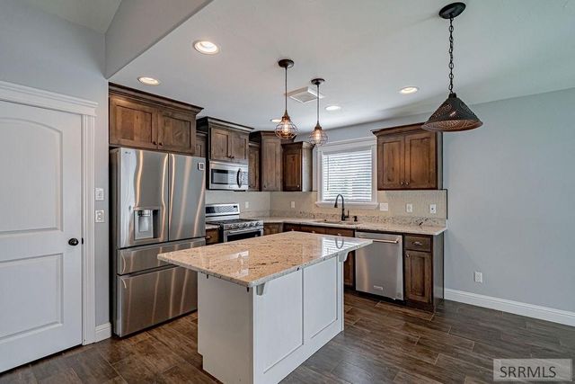 6060 Malory Drive, Idaho Falls, ID 83402