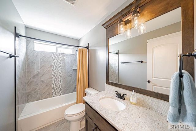 6060 Malory Drive, Idaho Falls, ID 83402