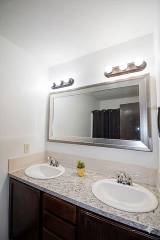 2210 E 26th St N, Wichita, KS 67219