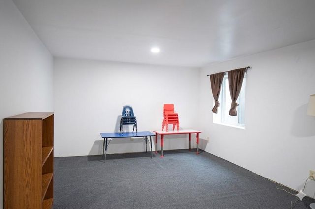 2210 E 26th St N, Wichita, KS 67219