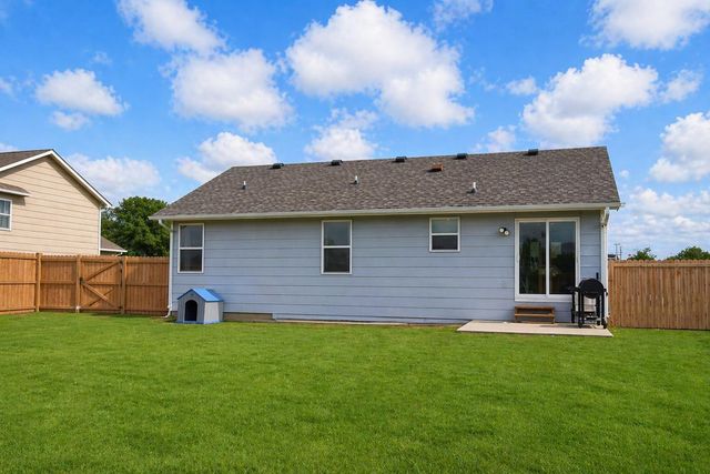 2210 E 26th St N, Wichita, KS 67219