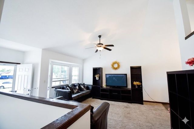 2210 E 26th St N, Wichita, KS 67219