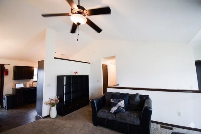 2210 E 26th St N, Wichita, KS 67219