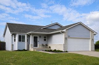 2210 E 26th St N, Wichita, KS 67219