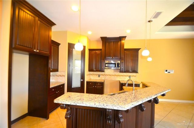 1616 Star Ruby Drive, San Juan, TX 78589