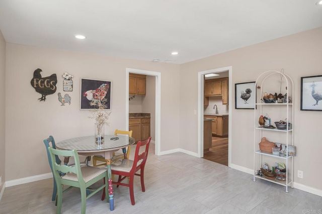 2211 Winterwarm Dr, Fallbrook, CA 92028