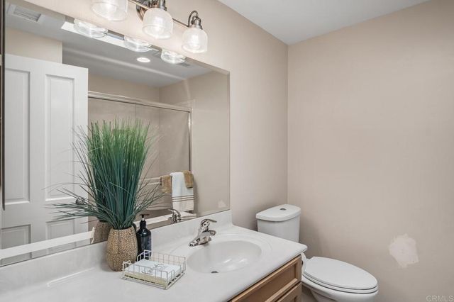 2211 Winterwarm Dr, Fallbrook, CA 92028