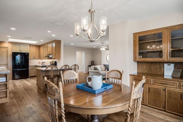 2211 Winterwarm Dr, Fallbrook, CA 92028