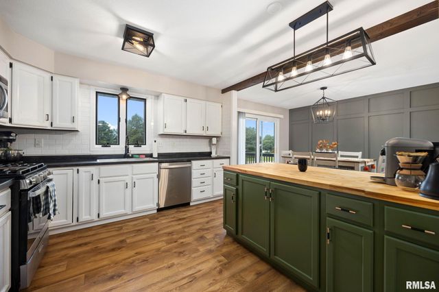 5503 N RAMBLEWOOD Court, Peoria, IL 61615