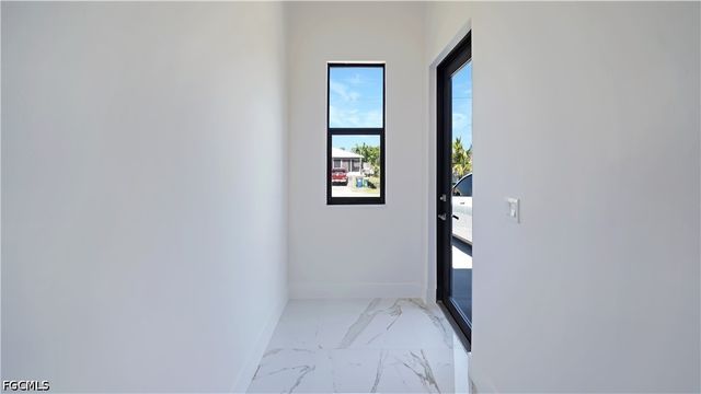 123 Ichabod AVE, Lehigh Acres, FL 33973