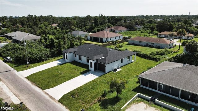 123 Ichabod AVE, Lehigh Acres, FL 33973
