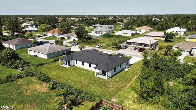 123 Ichabod AVE, Lehigh Acres, FL 33973