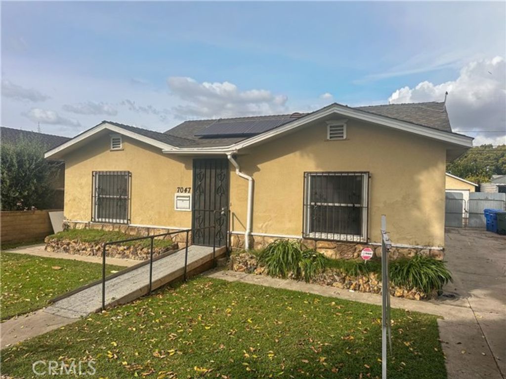 7047 San Marcus, Paramount, CA 90723