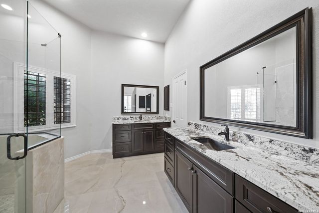 30 Burnham Glen, San Antonio, TX 78248