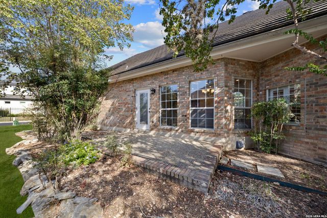 30 Burnham Glen, San Antonio, TX 78248