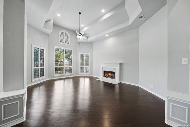 30 Burnham Glen, San Antonio, TX 78248