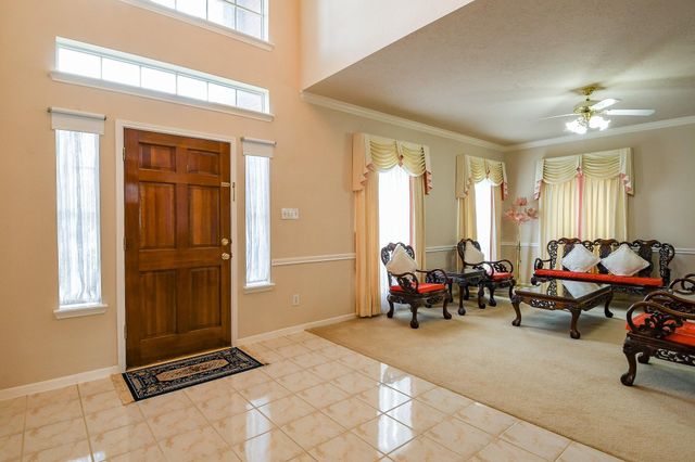 3222 Mossy Elm Court, Houston, TX 77059