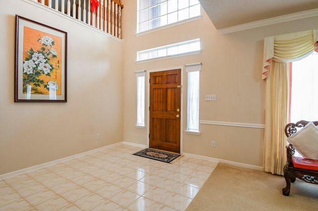 3222 Mossy Elm Court, Houston, TX 77059