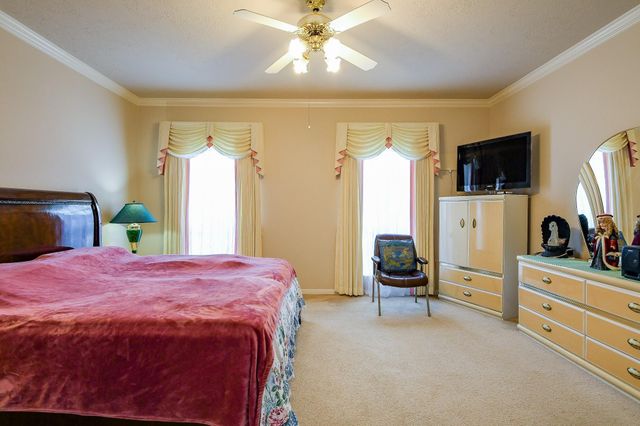 3222 Mossy Elm Court, Houston, TX 77059