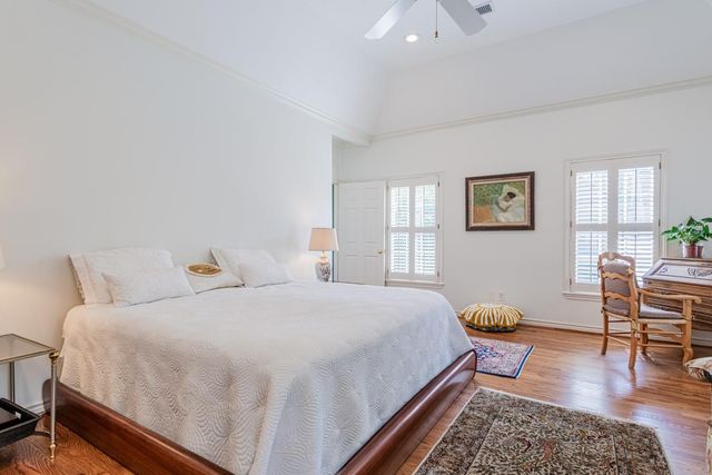 5811 Tanglewood Park Street, Houston, TX 77057