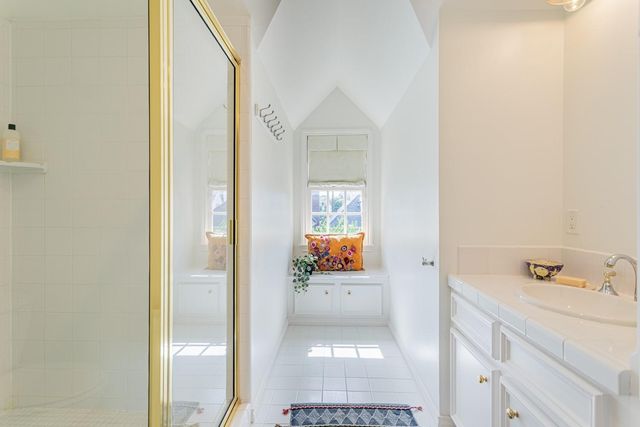 5811 Tanglewood Park Street, Houston, TX 77057