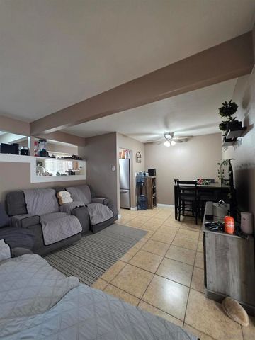 322 E 7th Street, San Jacinto, CA 92583