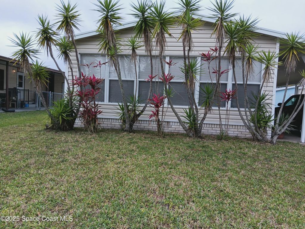 1223 Iriquois Drive, Barefoot Bay, FL 32976