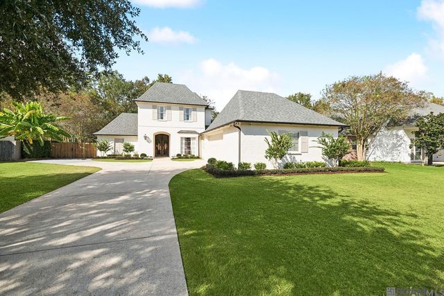 6262 Morgan Bend Dr, Baton Rouge, LA 70820