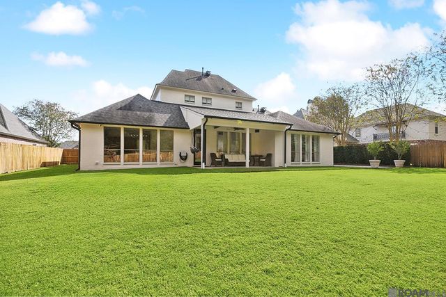 6262 Morgan Bend Dr, Baton Rouge, LA 70820