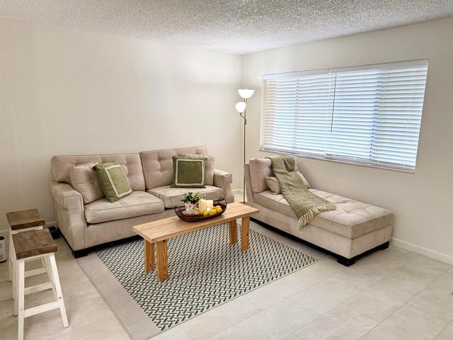 200 Village Green Circle E 310, Palm Springs, FL 33461