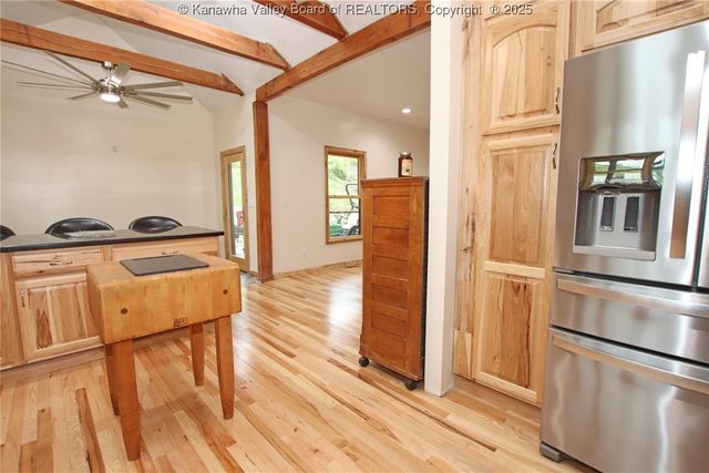 1406 Holmes Hollow Road, Charleston, WV 25312