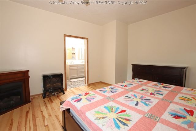 1406 Holmes Hollow Road, Charleston, WV 25312