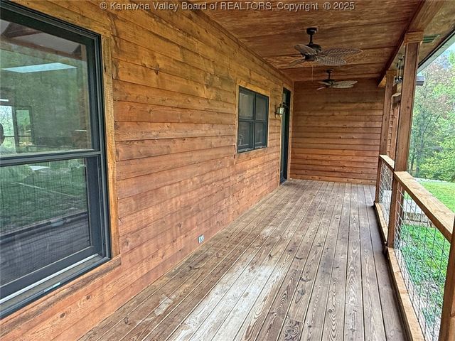 1406 Holmes Hollow Road, Charleston, WV 25312