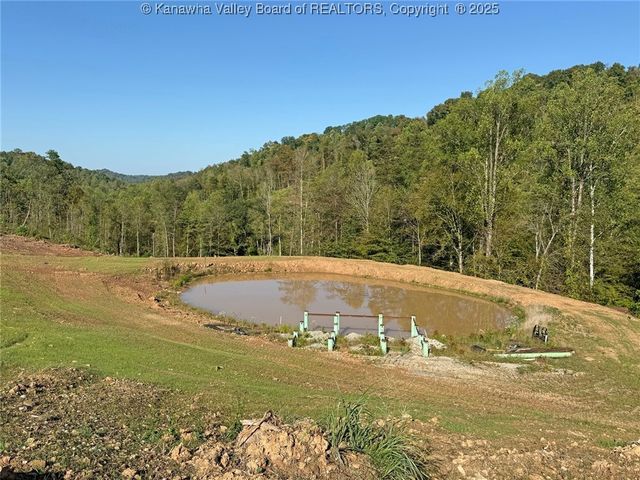 1406 Holmes Hollow Road, Charleston, WV 25312