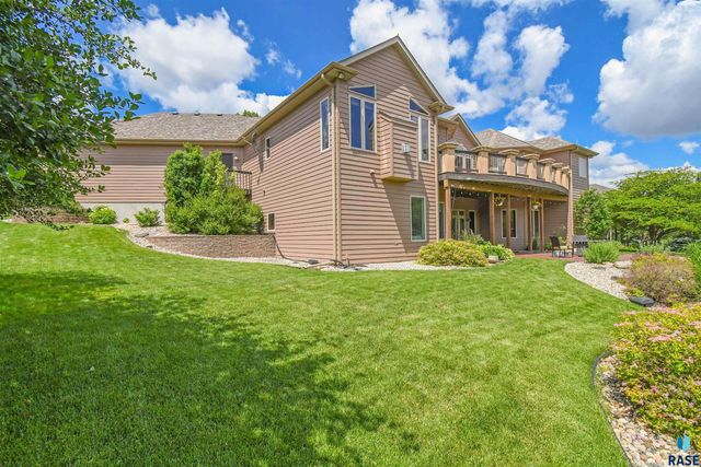 5716 S Prairie View Ct Court, Sioux Falls, SD 57108