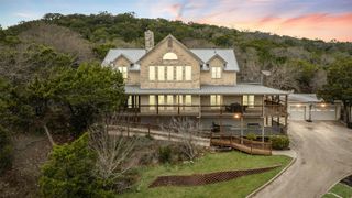 5926 Lakeside DR, Belton, TX 76513